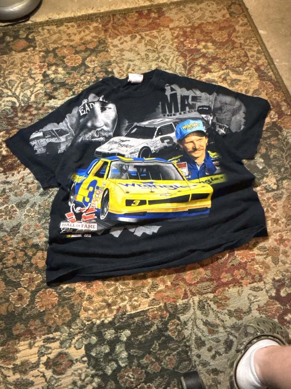 Chase Authentics nascar Dale Earnhardt Sr. and Jr. 2010 Wrangler Tee
